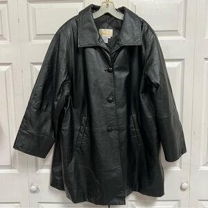 Roaman’s Black Genuine Leather Coat Women’s Size 1X Insulated